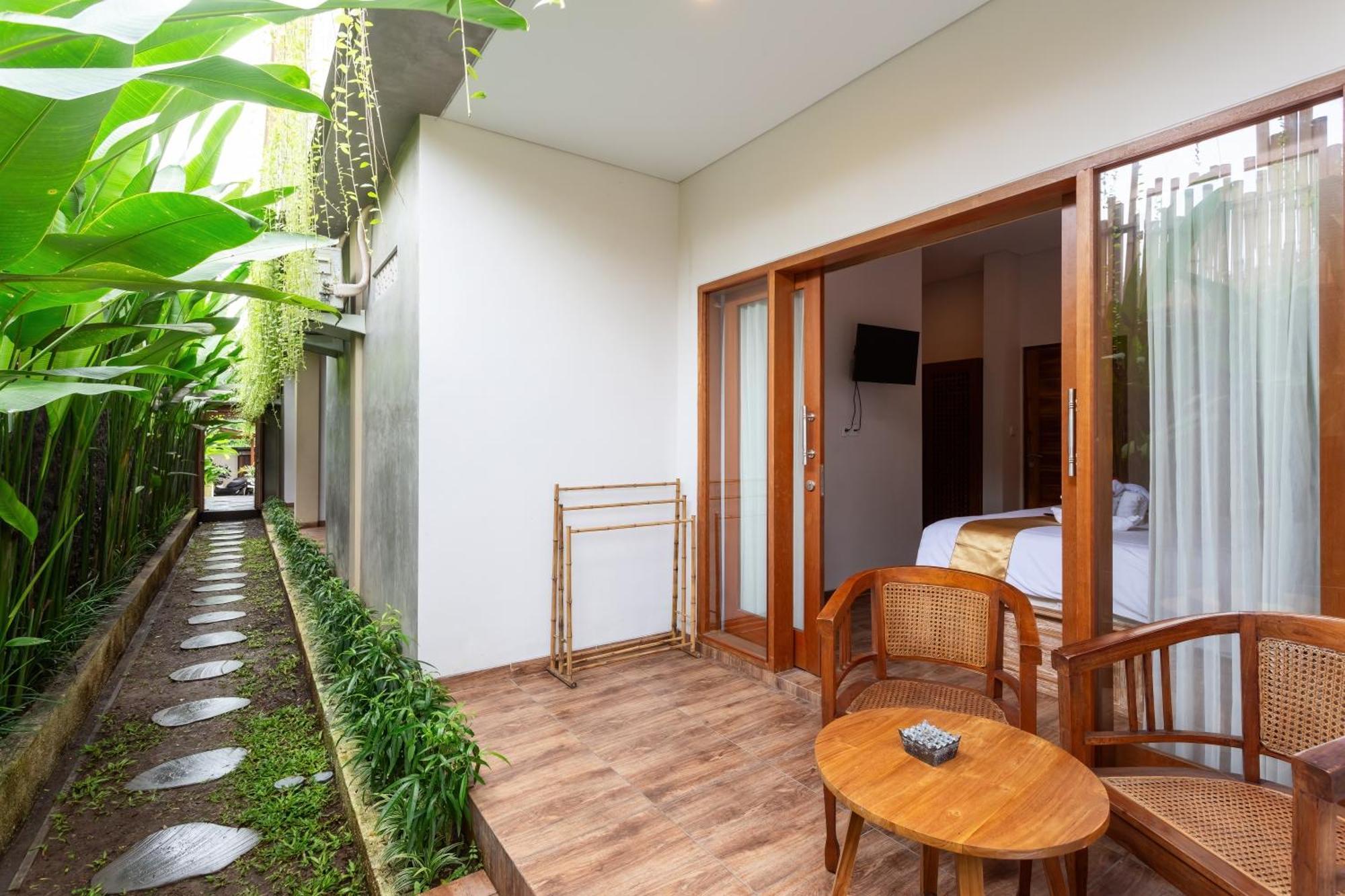 Graha Shanti Guest House 乌布 外观 照片